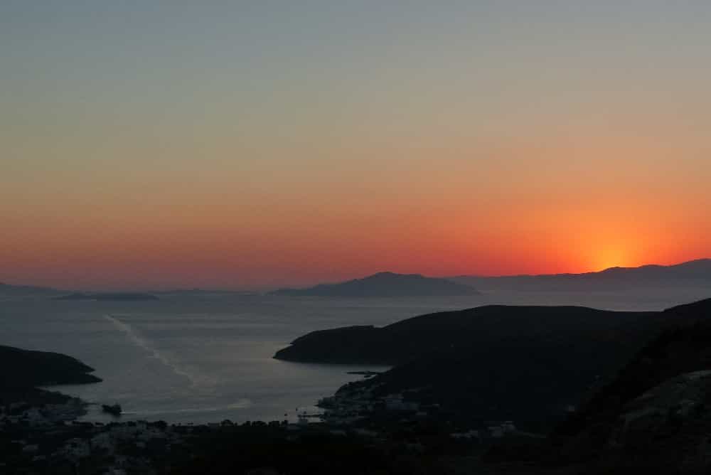 Coucher de soleil entre Chora et Katapola ‘Amorgos)