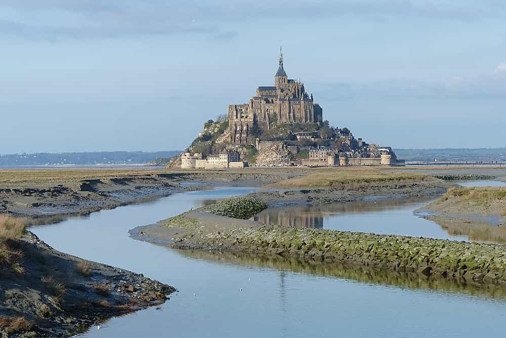 Le Mont Saint Michel a retrouvé son environnement maritime